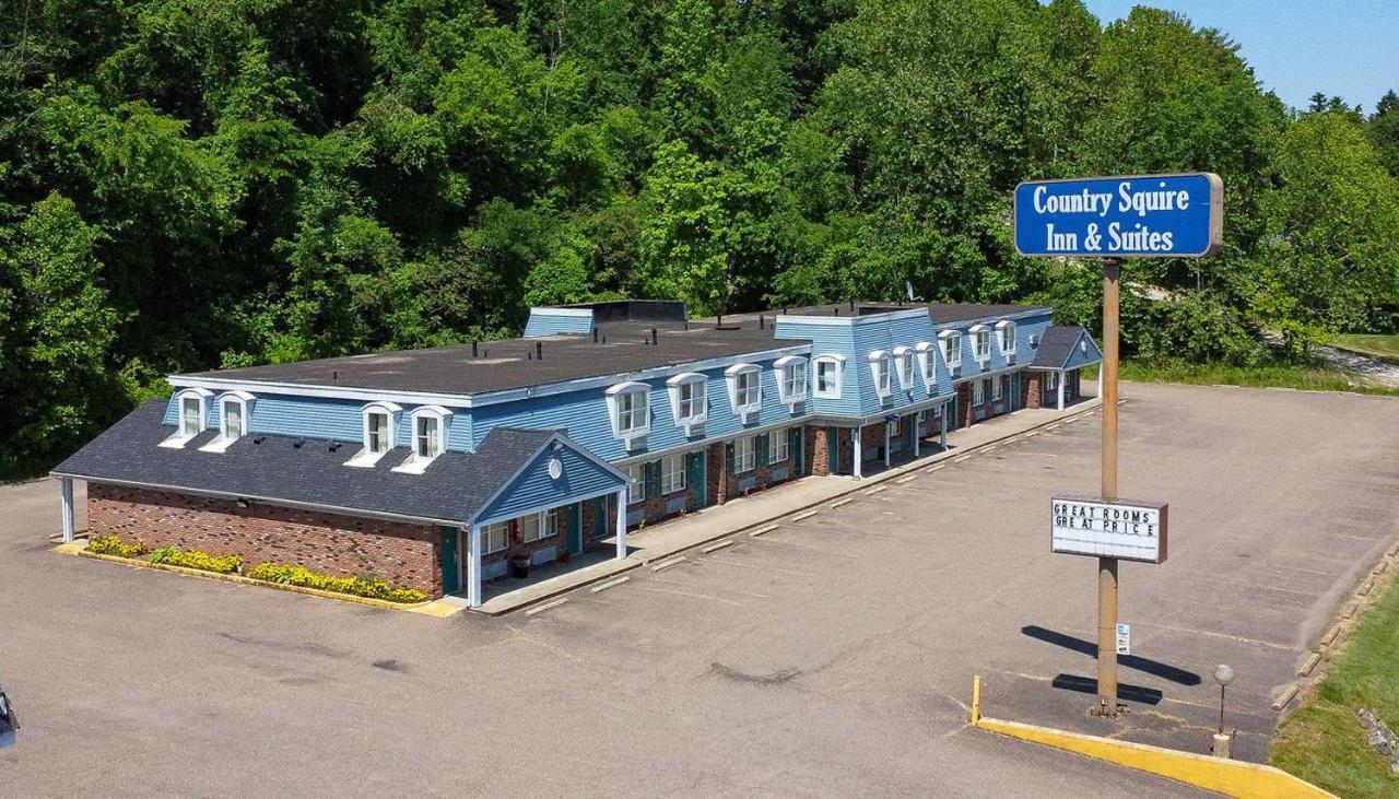 Country Squire Inn And Suites Coshocton Екстериор снимка