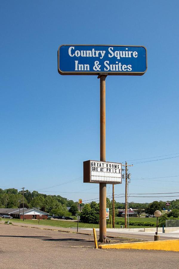 Country Squire Inn And Suites Coshocton Екстериор снимка
