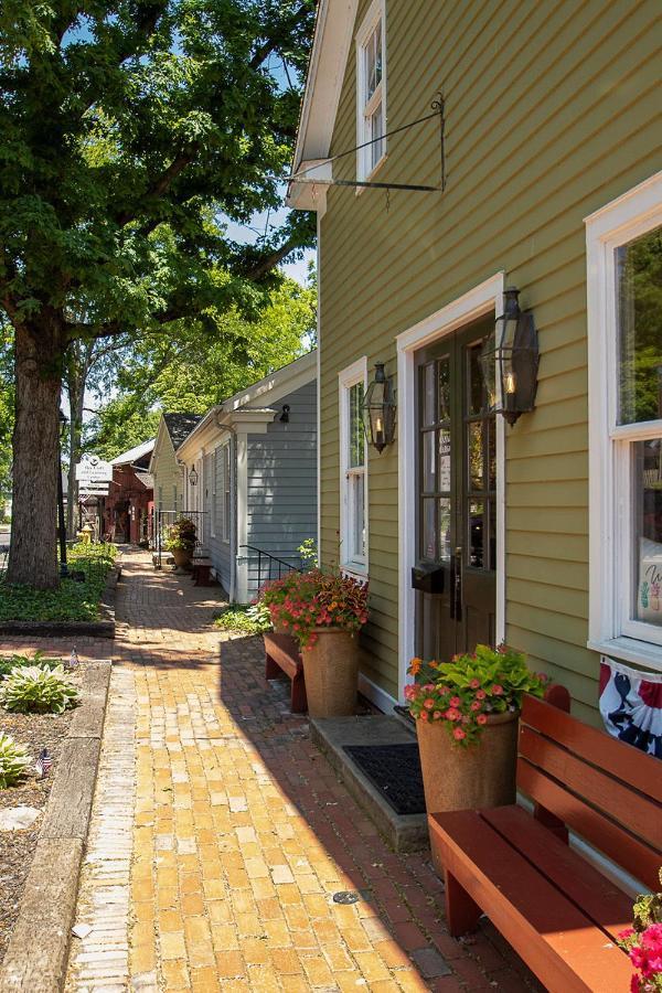 Country Squire Inn And Suites Coshocton Екстериор снимка